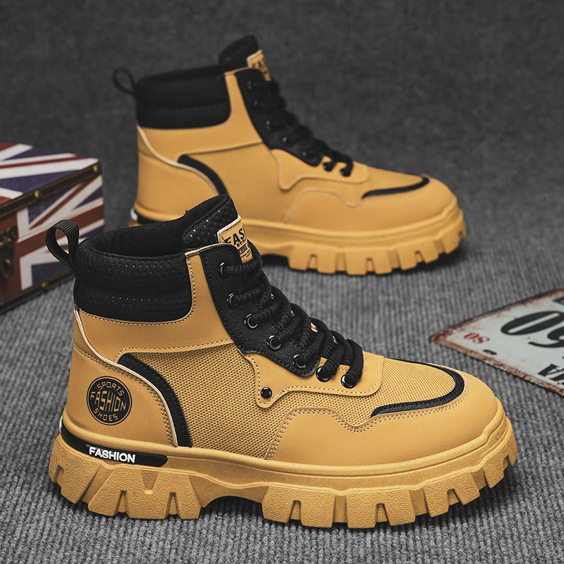 马丁靴男士秋季透气高帮英伦风复古工装靴户外登山沙漠作战大黄靴