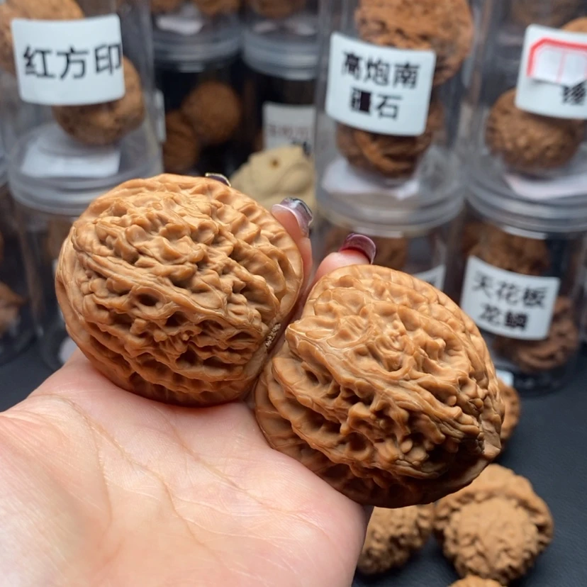 【闪购商品】吊坠文玩核桃启*录红锦鲤