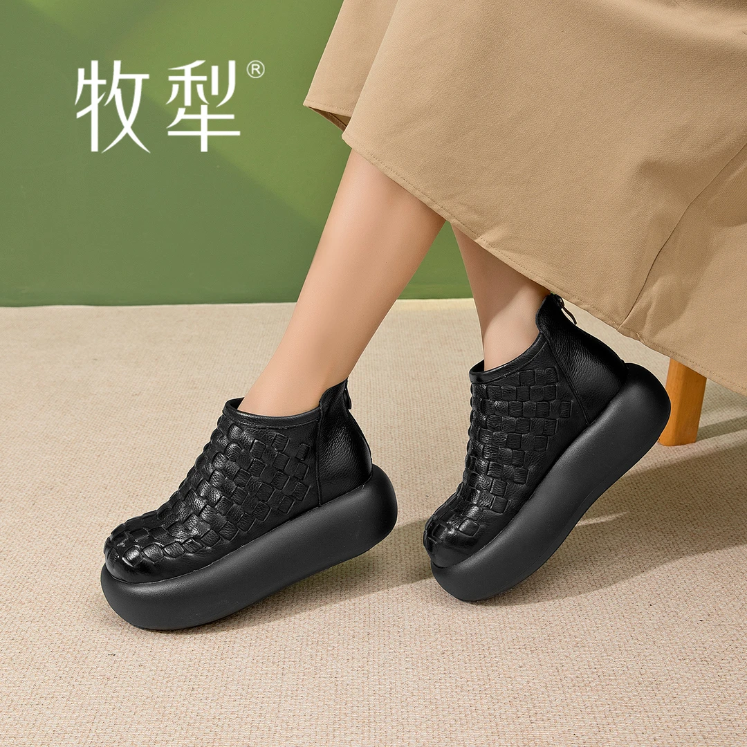 牧犁秋冬新款厚底增高复古牛皮文艺设计感圆头舒适百搭透气女短靴