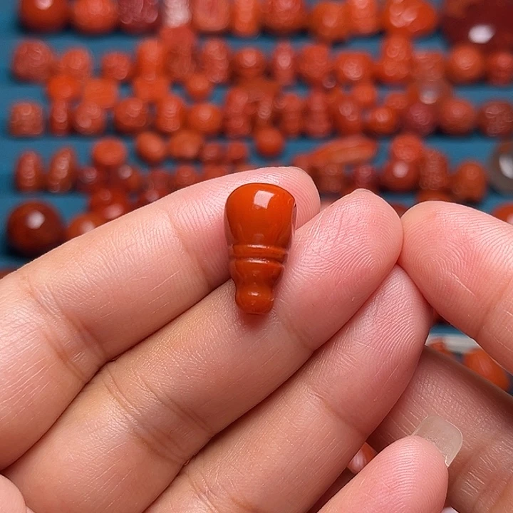 南红玛瑙未镶嵌配饰火焰纹三通9.6mm