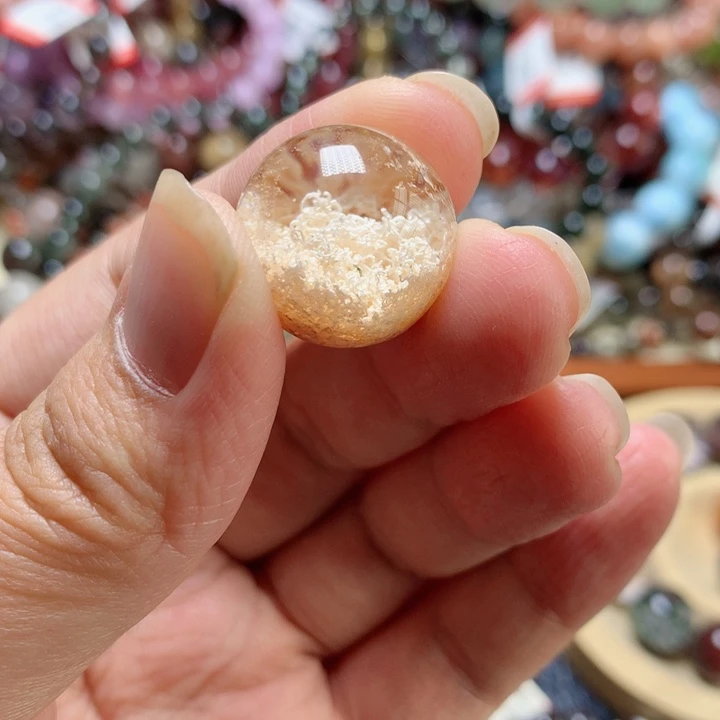 未镶嵌水晶大型摆件（非配饰）