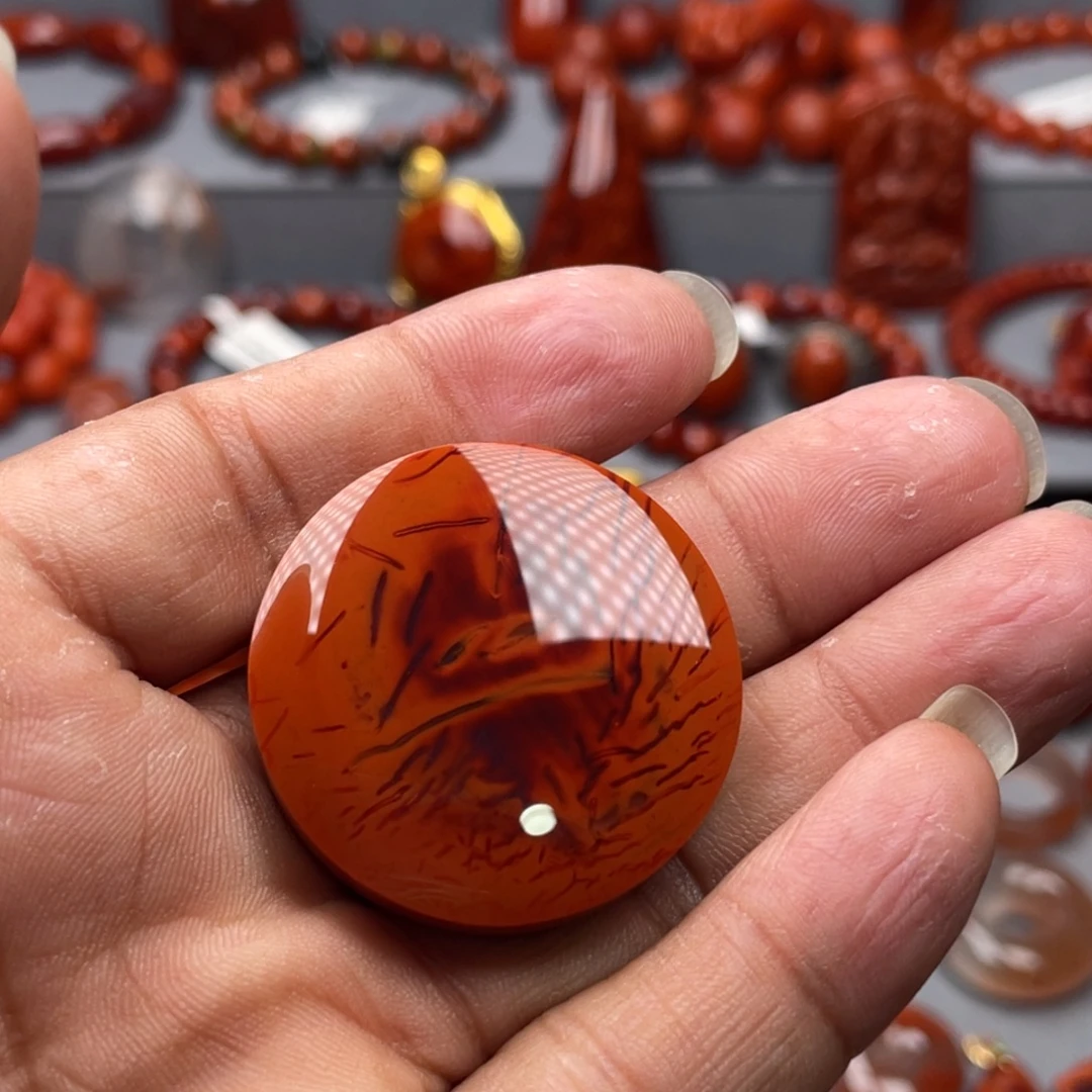 南红玛瑙未镶嵌珠宝奇石吊坠