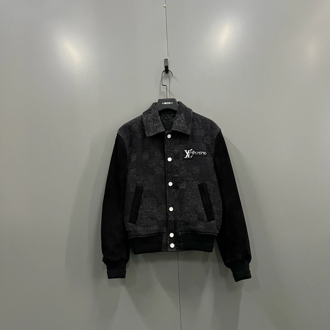未使用 LouisVuitton/路易威登 ab918 207119 lv 水钻夹克 44码