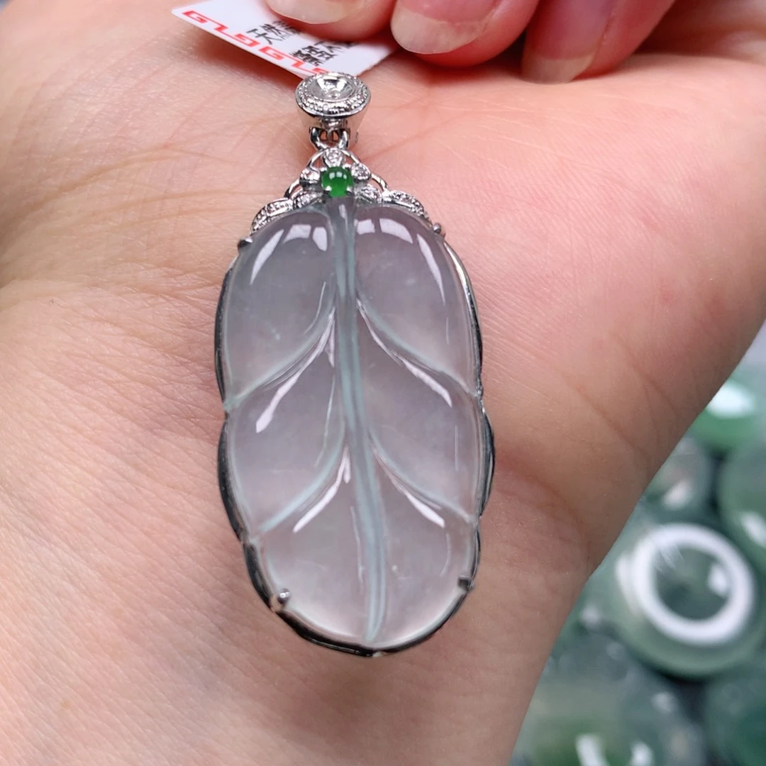 翡翠18K金镶嵌颈饰天然翡翠