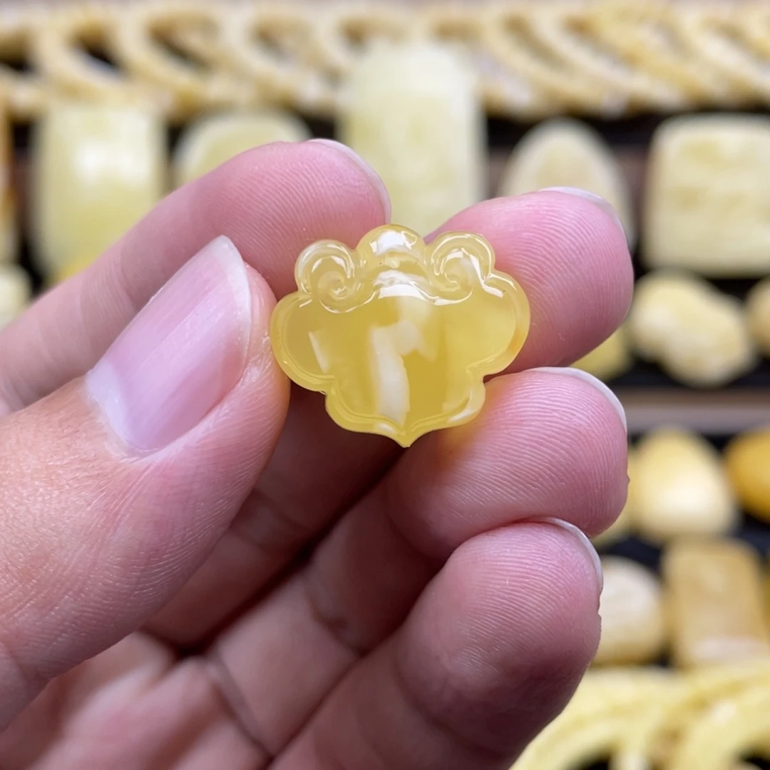 琥珀未镶嵌裸石琥珀蜜蜡