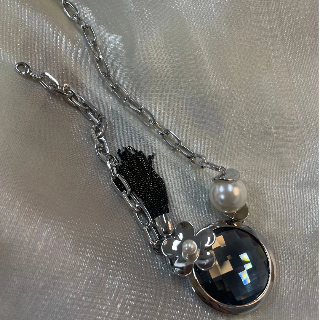 钛钢仿水晶吊坠 SS749  时尚轻奢百搭项链