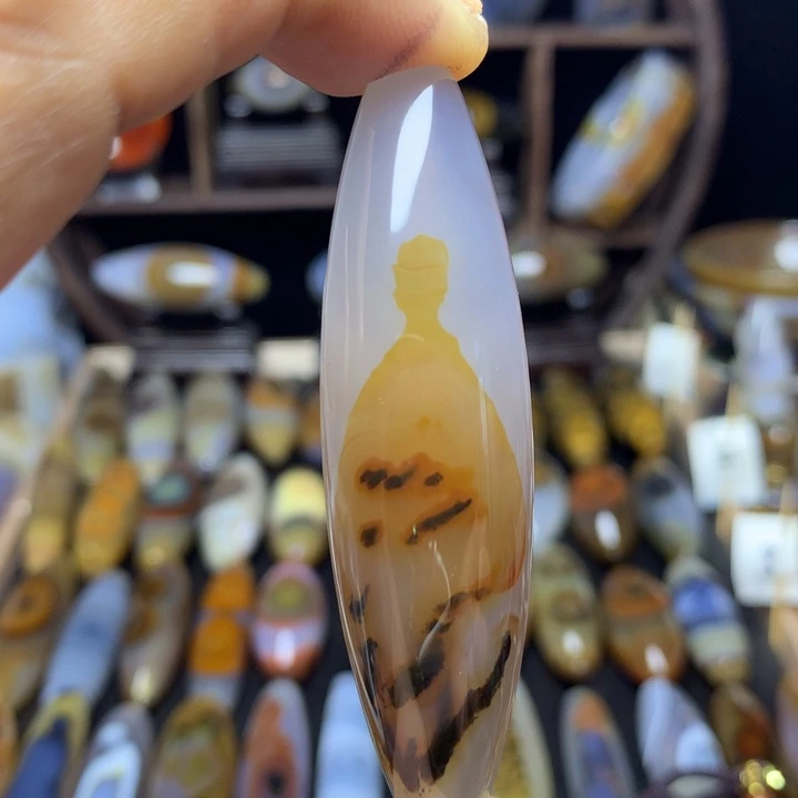 玛瑙/玉髓颈饰未镶嵌