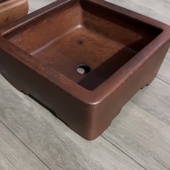 ****木紫砂花盆宜兴紫砂工艺厂。