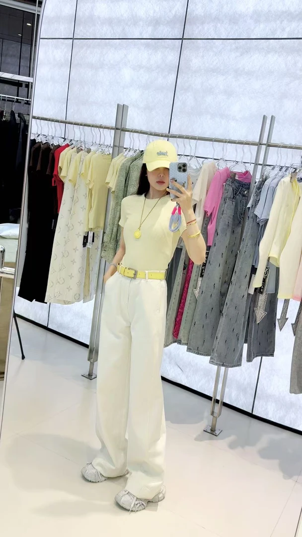 【Five】中高腰阔腿直筒牛仔裤