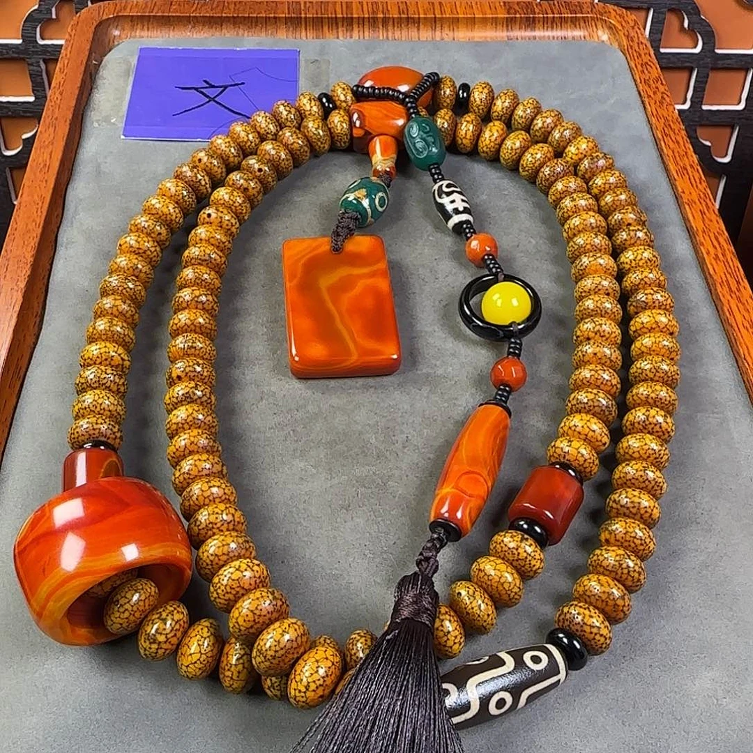 吊坠星月菩提脖挂