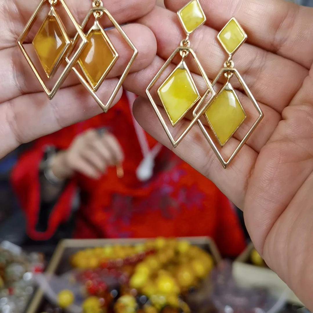 琥珀耳饰银S925镀金镶嵌多样性发货其一