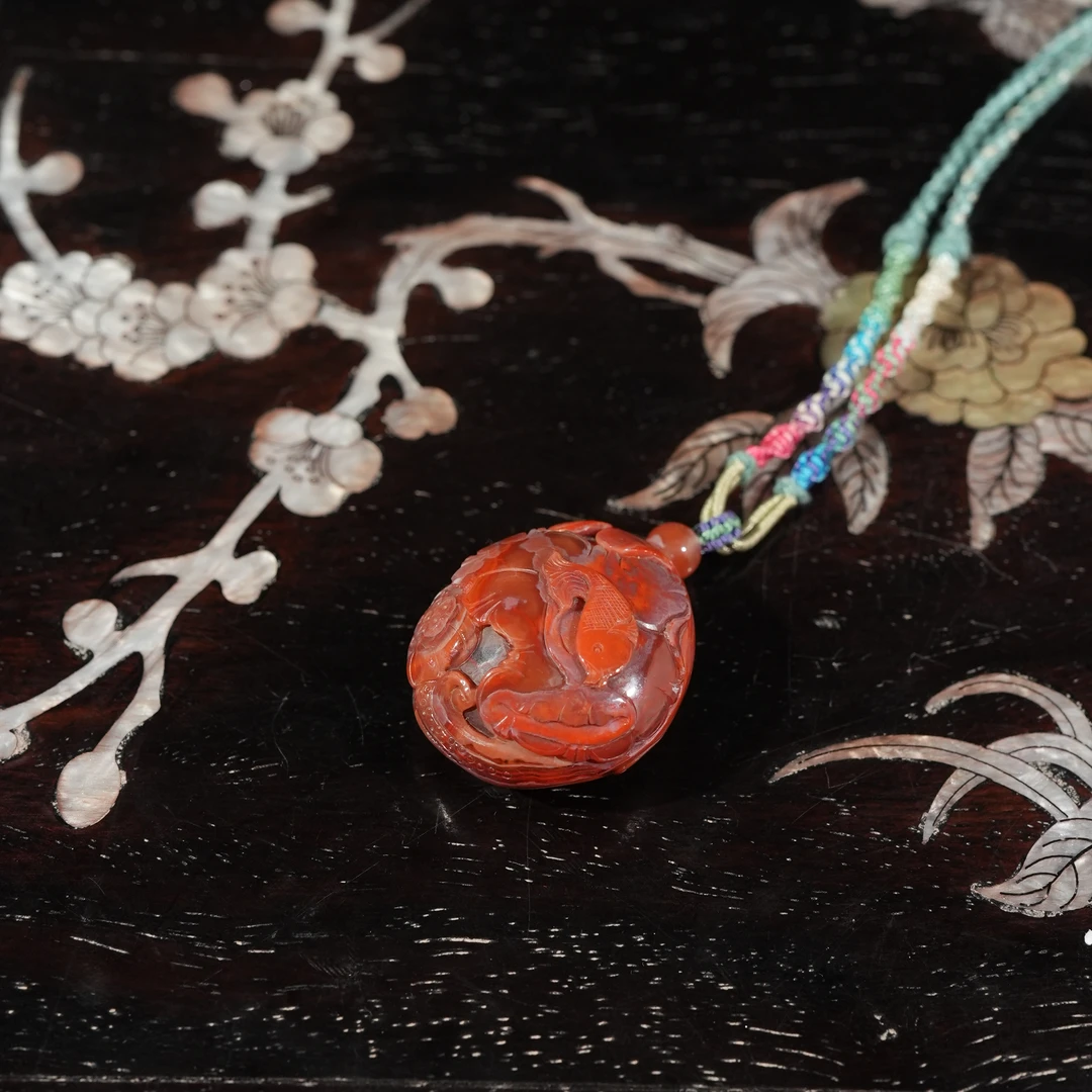 2.16香港王老板-南红玛瑙吊坠5t29