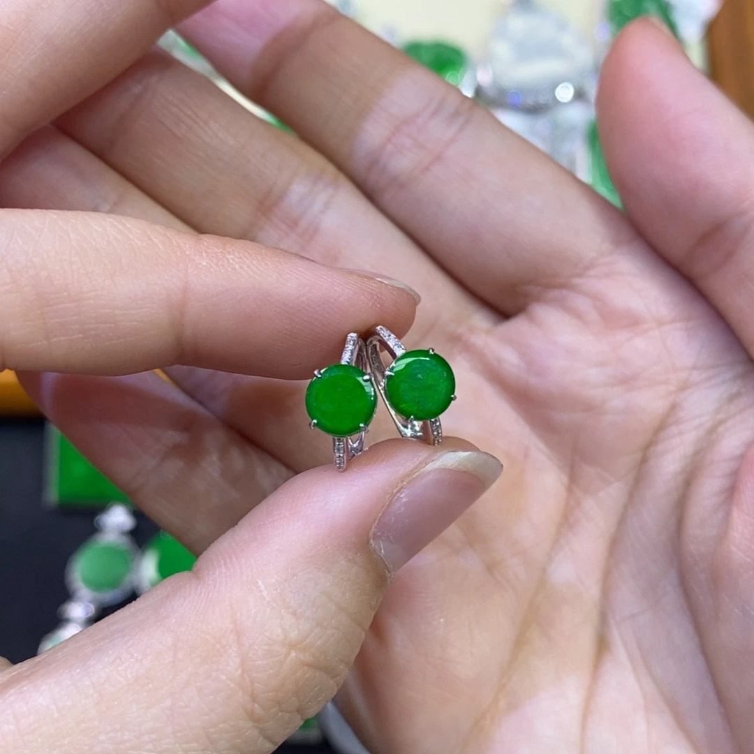 翡翠耳饰18K金镶嵌耳包