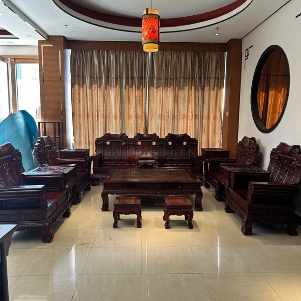 新红利居推荐—面雕大奔沙发11113十三件套