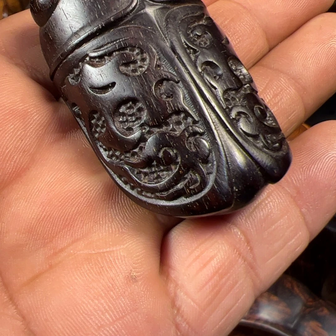 【闪购商品】檀香紫檀（小叶紫檀）M****n