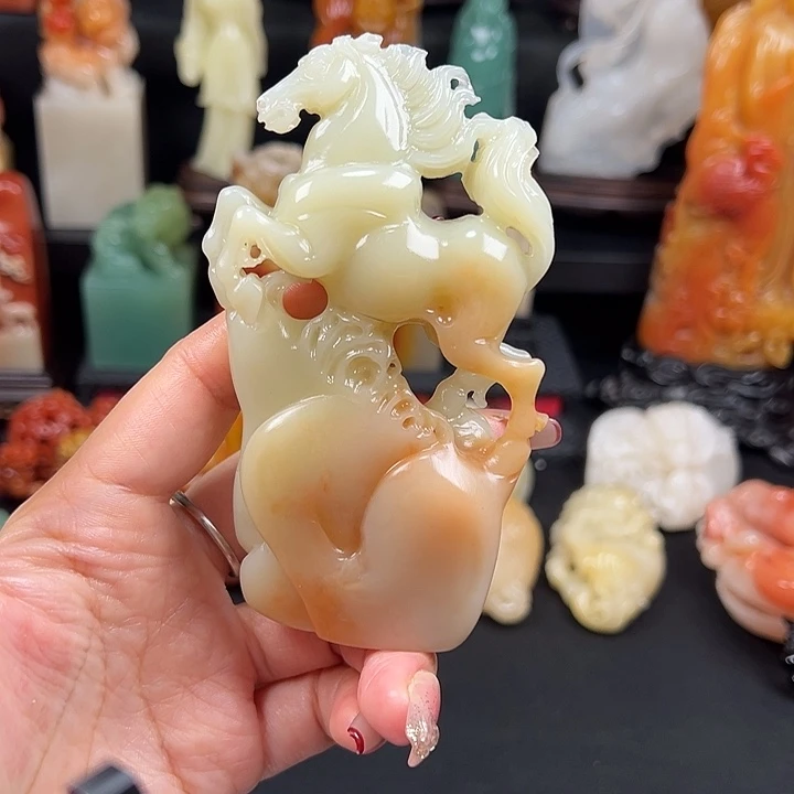 寿山石老性芙蓉石