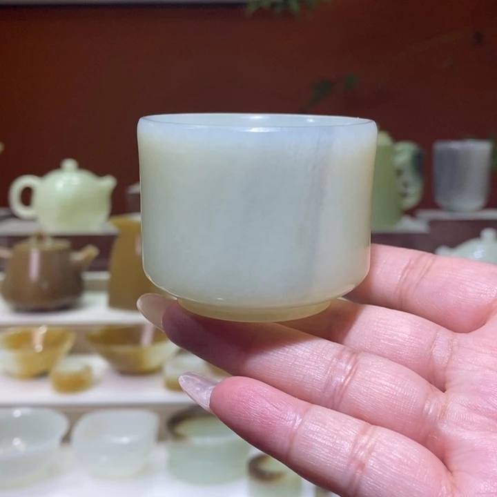 未镶嵌和田玉摆件青花淡墨玉杯福利