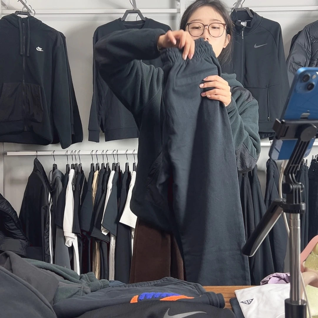 7469长裤黑色L码130-150斤不退换