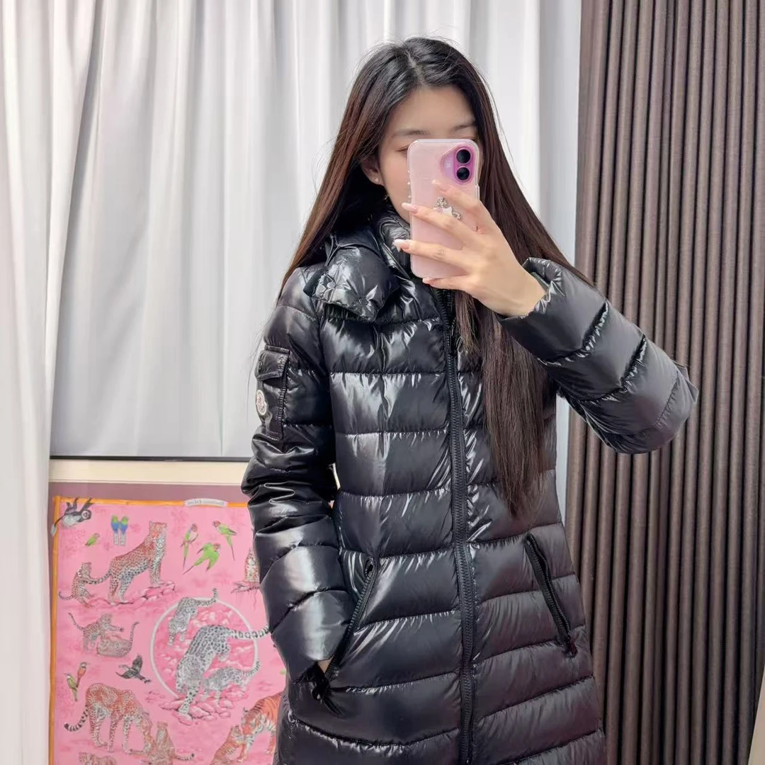 95新 MONCLER 麦殿/羽绒服2码黑色/251224HJQYQ01