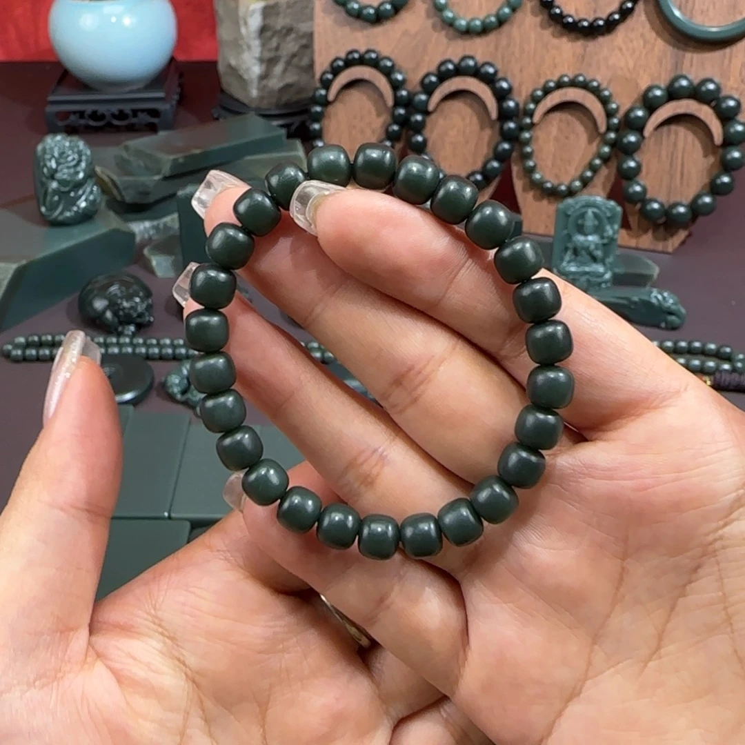和田玉（青玉）未镶嵌手链