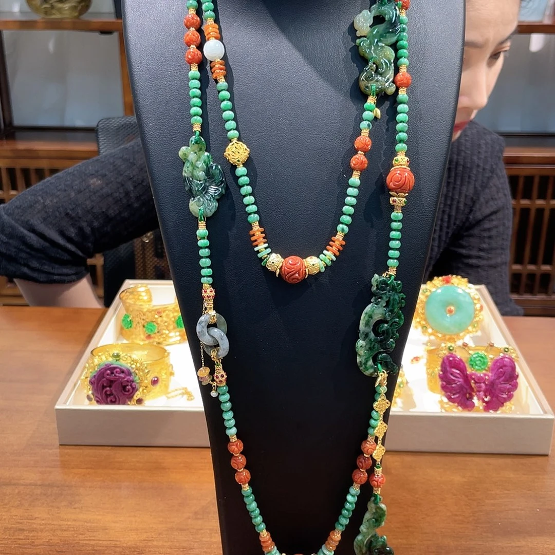 锦纶铁合金吊坠项链