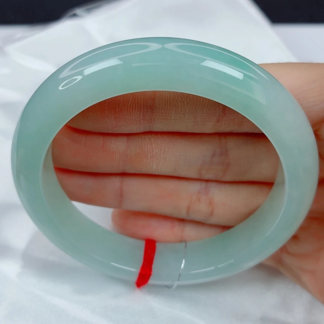 翡翠未镶嵌手镯58.6正圈，胶润淡晴绿，完整，022