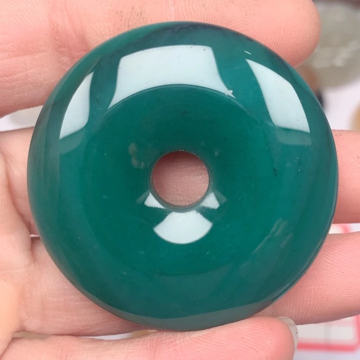 玛瑙/玉髓颈饰未镶嵌泈*