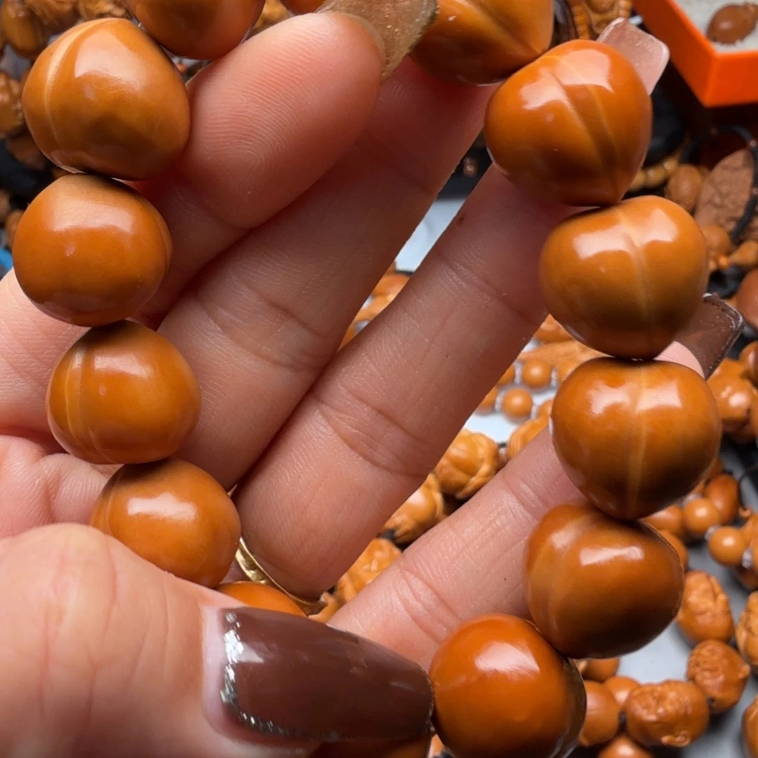 橄榄核吊坠猴头龙