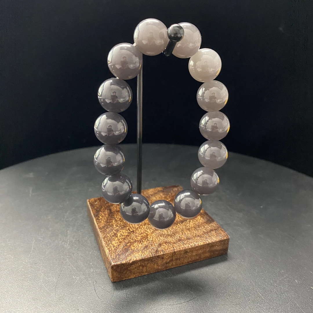 GY0037和田玉手串