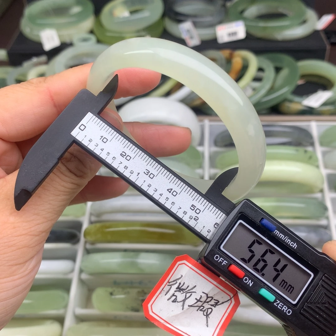 未镶嵌蛇纹石玉手镯677