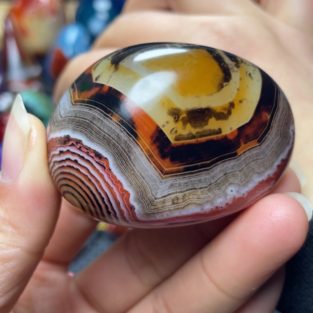 玛瑙/玉髓未镶嵌珠宝奇石