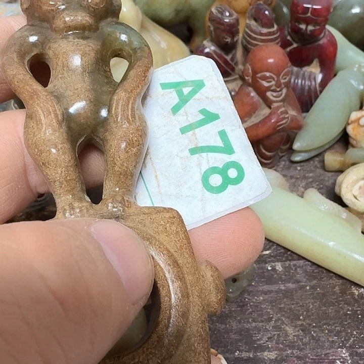 和田玉颈饰未镶嵌b*s