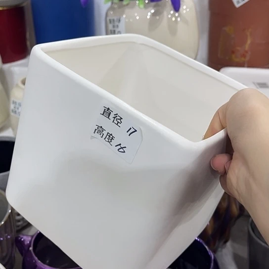 多肉绿植陶瓷花盆9.9包邮，有孔