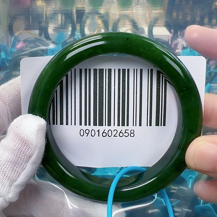 和田玉手镯未镶嵌平*微瑕54