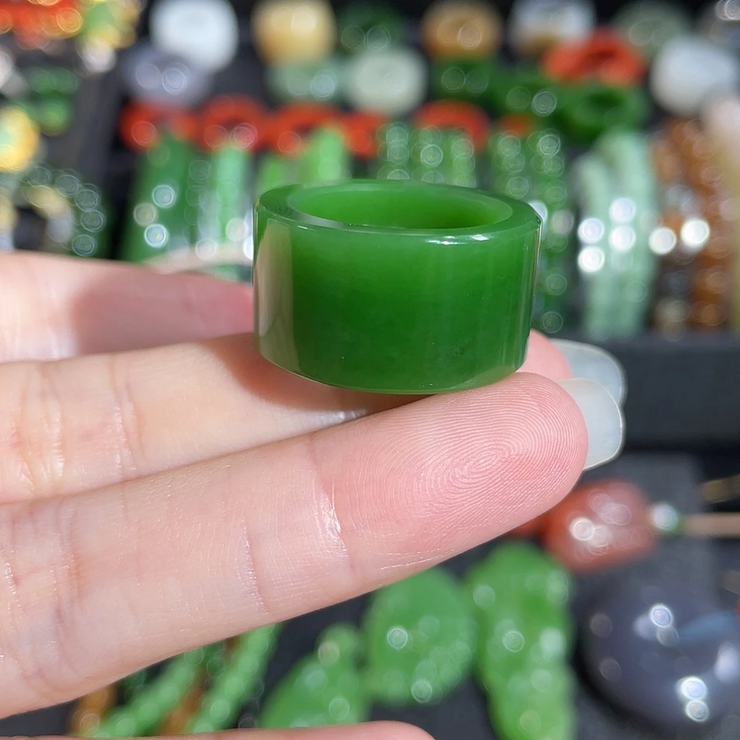 和田玉（碧玉）未镶嵌戒指内径16.9 高品质碧玉直切