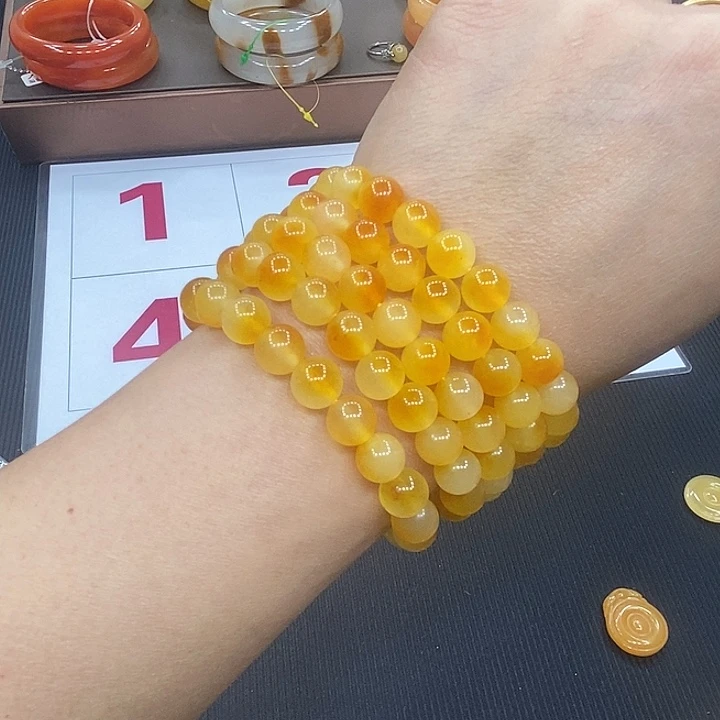 石英质玉（黄龙玉）未镶嵌手镯