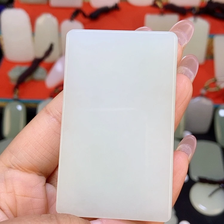 【闪购商品】颈饰未镶嵌和田玉