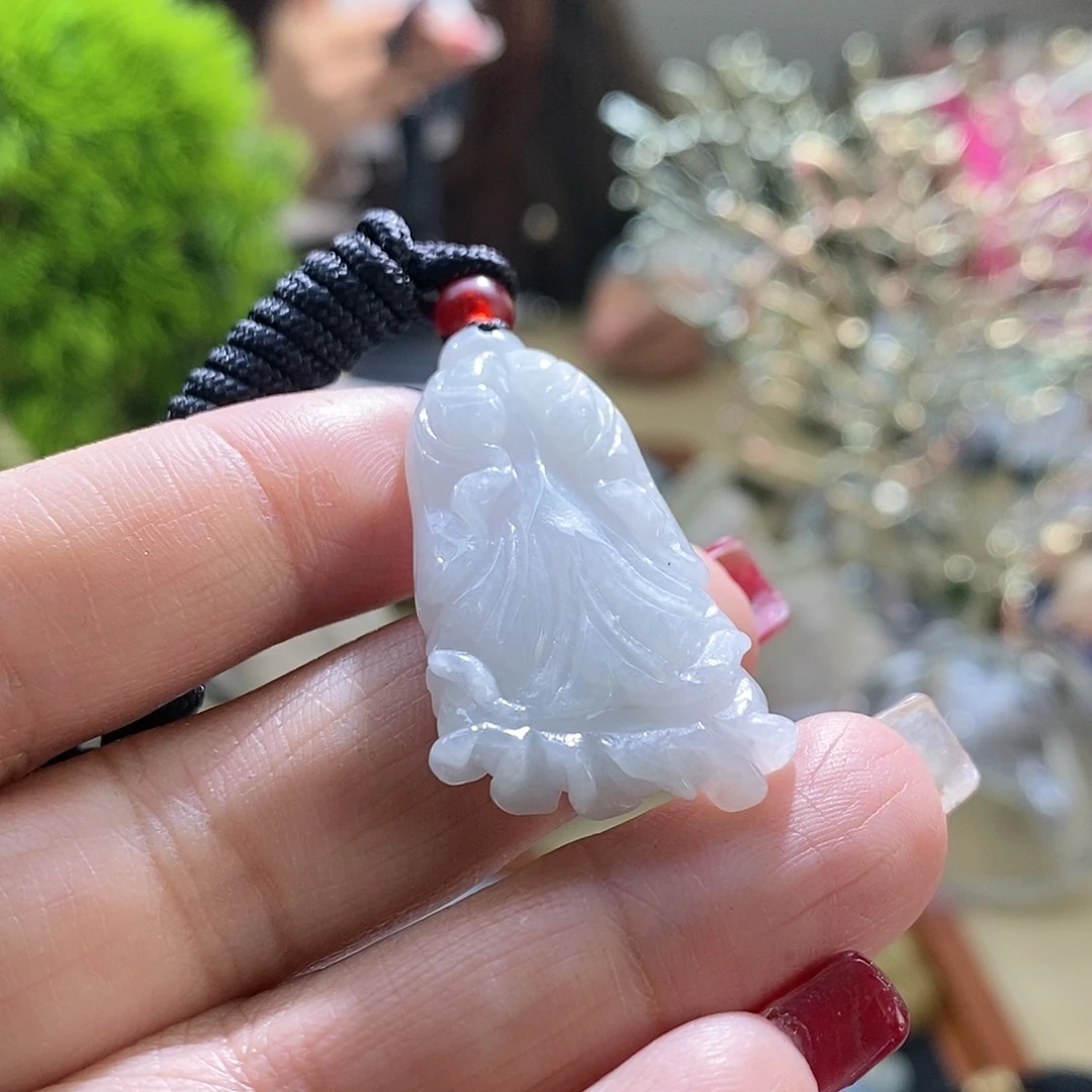 【闪购商品】翡翠颈饰未镶嵌菜