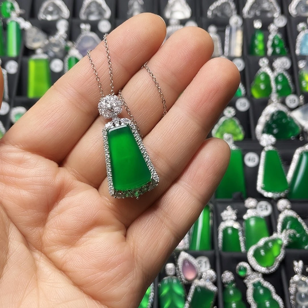 玛瑙/玉髓合金颈饰