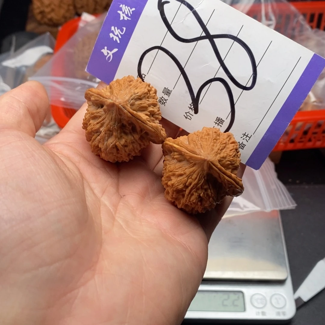 文玩核桃吊坠38朱雀