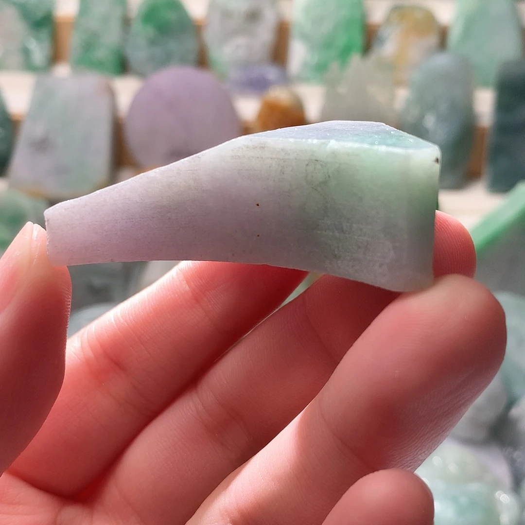 翡翠散珠翡翠原石片料