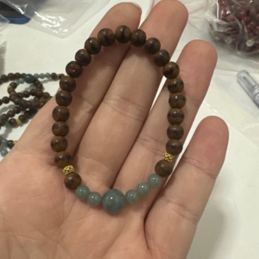 檀香木沉沉搭配翡翠手串A260