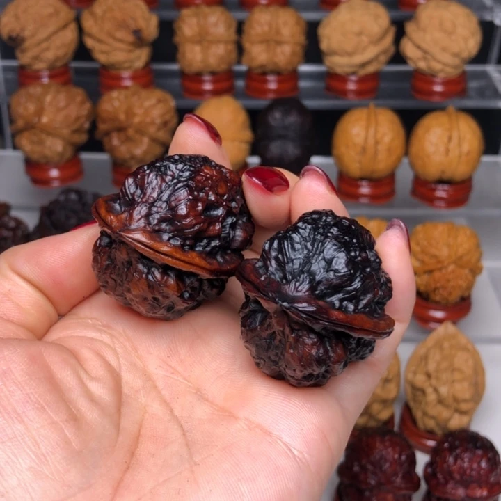 文玩核桃吊坠28霸王枪七彩