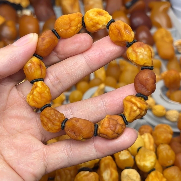 琥珀未镶嵌裸石天然蜜蜡手串