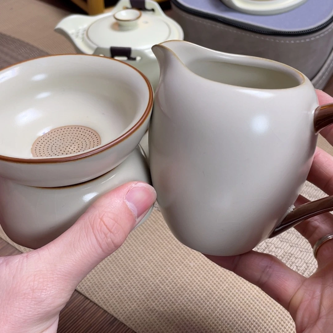 瓷片。。。。。。。。。。。。。。。。。