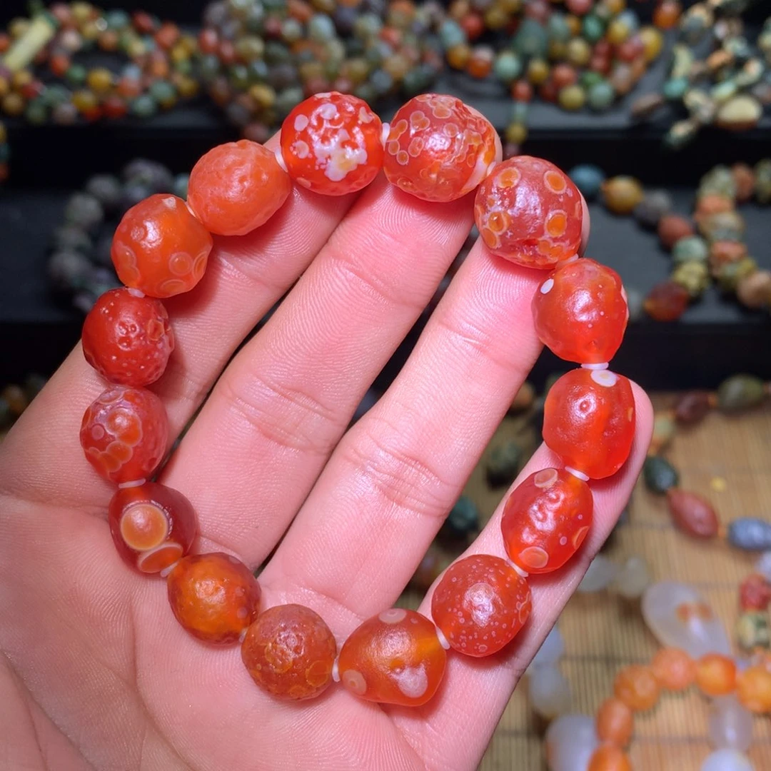 尘***定玛瑙/玉髓未镶嵌手链