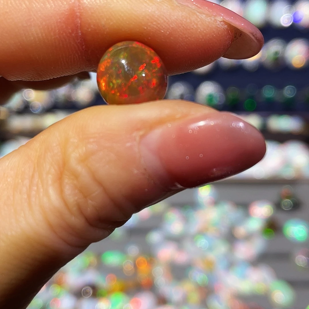 笑***答欧泊未镶嵌裸石直发