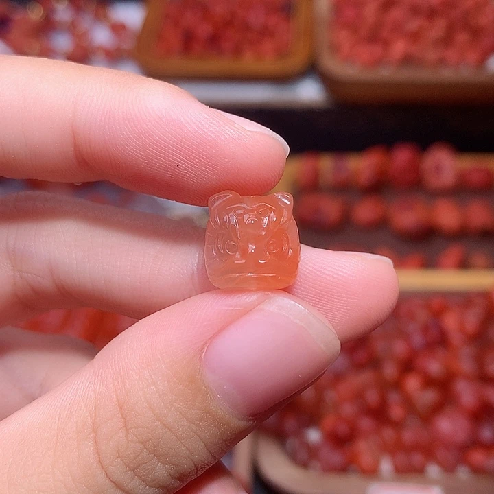 南红玛瑙未镶嵌南红醒狮2