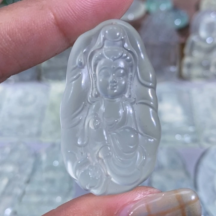 未镶嵌岫玉颈饰吊坠