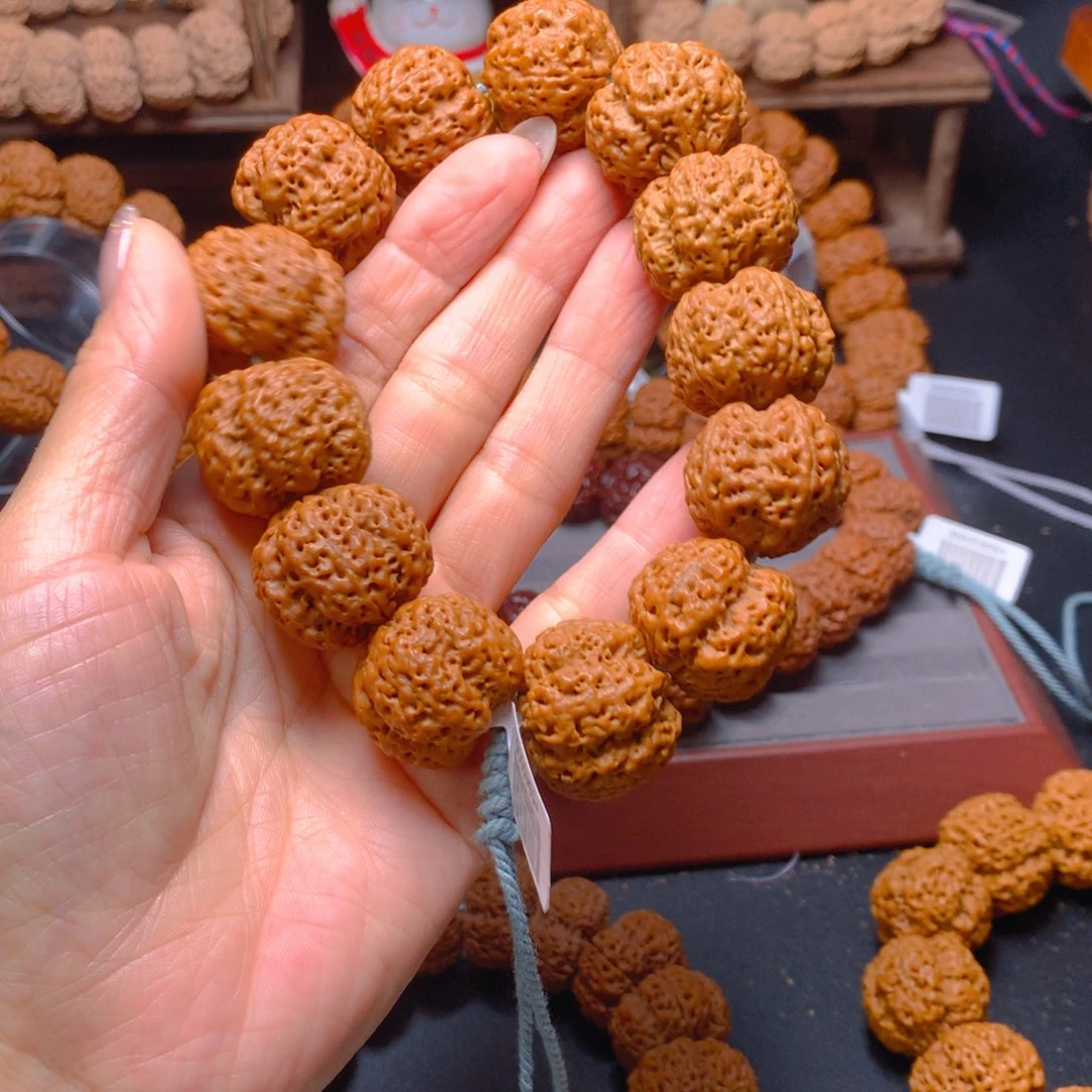 胖***)金刚菩提手串金刚菩提赤玉梅花爆肉